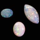 Loose opal gemstones