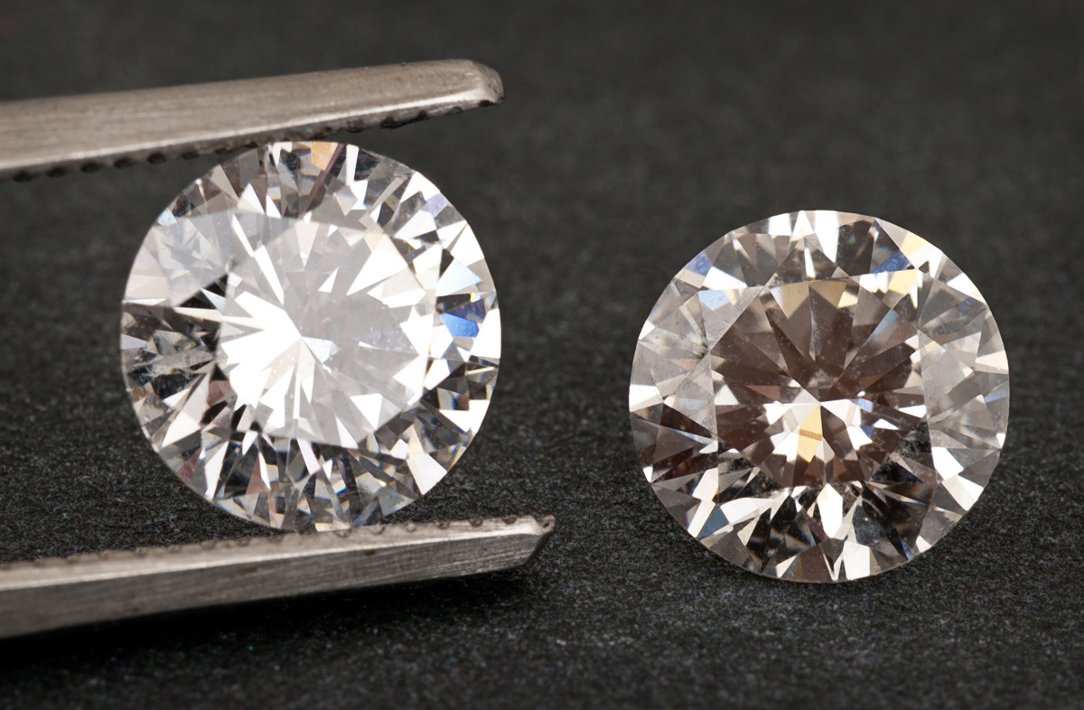 How to Tell If a Diamond Is Natural or Lab Grown : Identifying Man-made or Synthetic  Diamonds : Arden Jewelers