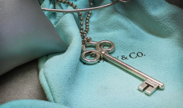 Tiffany and co key pendant