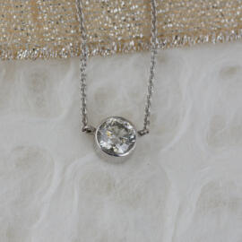 Round Brilliant Diamond in White Gold Necklace front view fancy