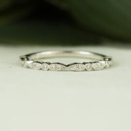 front angle Mirrored Diamond band with diamonds on fancy background