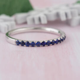 fancy background side angle blue sapphire stacking band