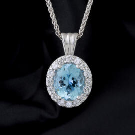 aquamarine diamond pendant front angle