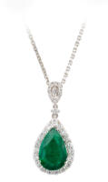 pear emerald diamond halo front view