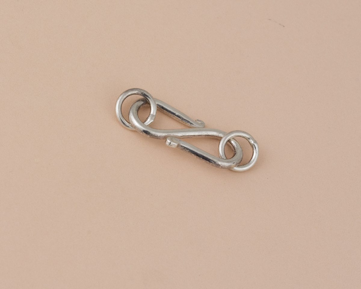 Types of Jewelry Clasps : How Is a Lobster Like a Fish Hook