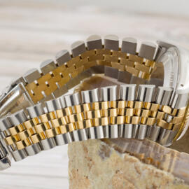 watch band droop view