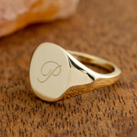 14k yellow gold engravable oval signet ring - right side