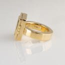 Hidden compartment letter U signet ring in 18k yellow gold closed side view